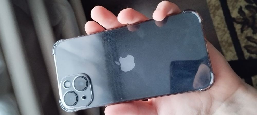 Продам iphone 14 с гарантией