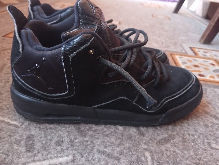Nike air Jordan coursite 23 tripleblack
