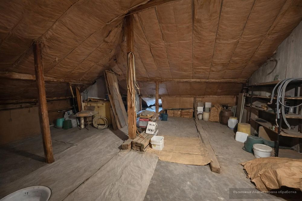 Продава се Четиристаен апартамент в Айтос - 120 кв.м за 510 €/кв.м - Снимка #8