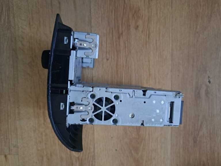 Radio CD MP3 player Bluetooth Fiat Ducato Peugeot Boxer Citroen Jumper 07356578240 VP1-250