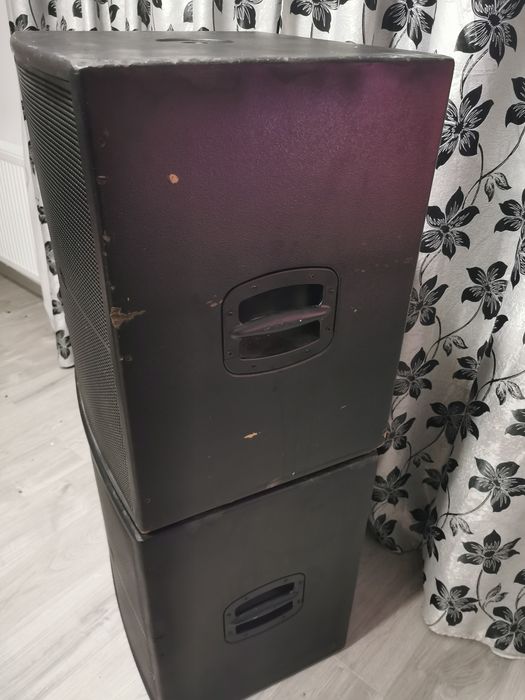 Vând doua incinte pe 18 proel