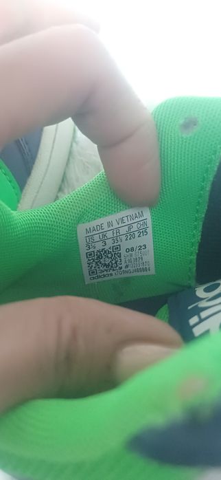 Детски маратонки за момче без следи от употреба