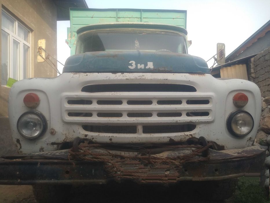 Зил самасвал сотилади