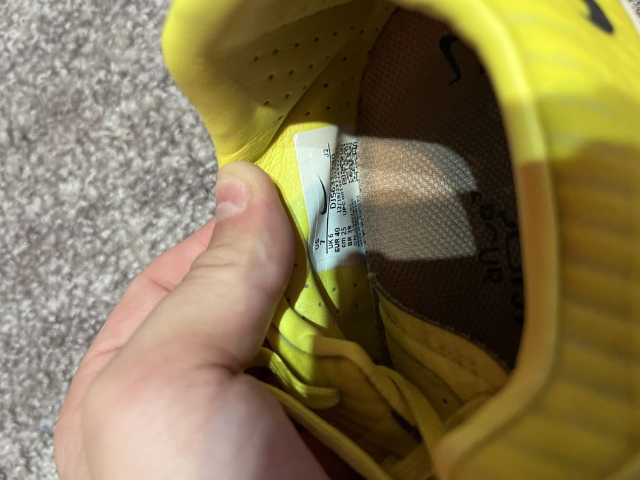 Ghete de vanzare Nike Mercurial Air Zoom si Adidas F50