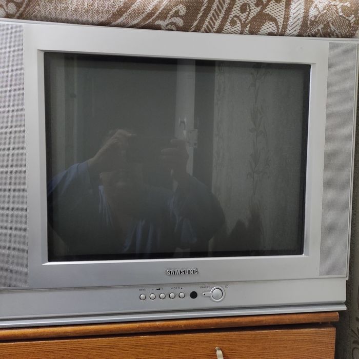 Продается телевизор Samsung