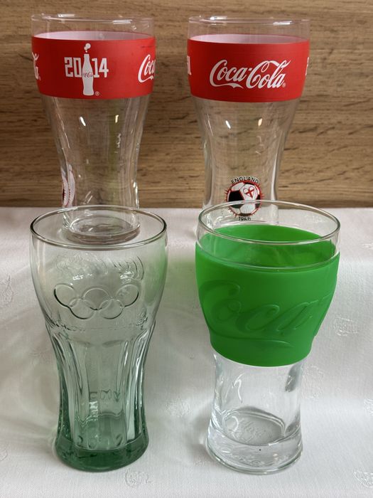 Чаши на Кока Кола