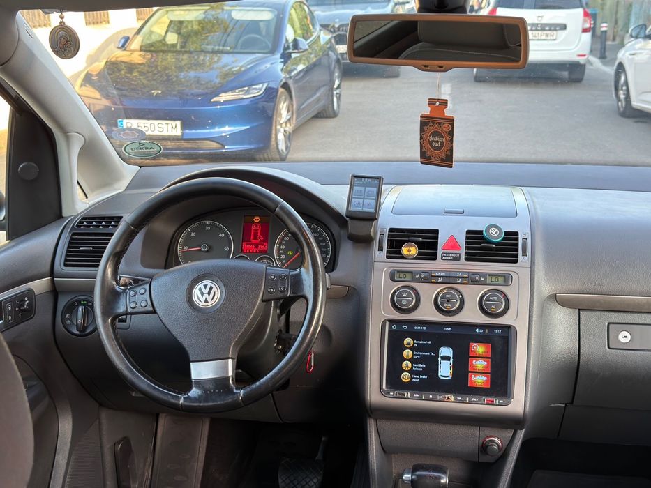 Touran DSG 2009 2.0 TDI