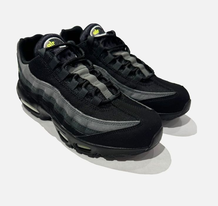 !НОВИ! Nike Air Max 95 Logo | Black/Grey/Volt | + КУТИЯ
