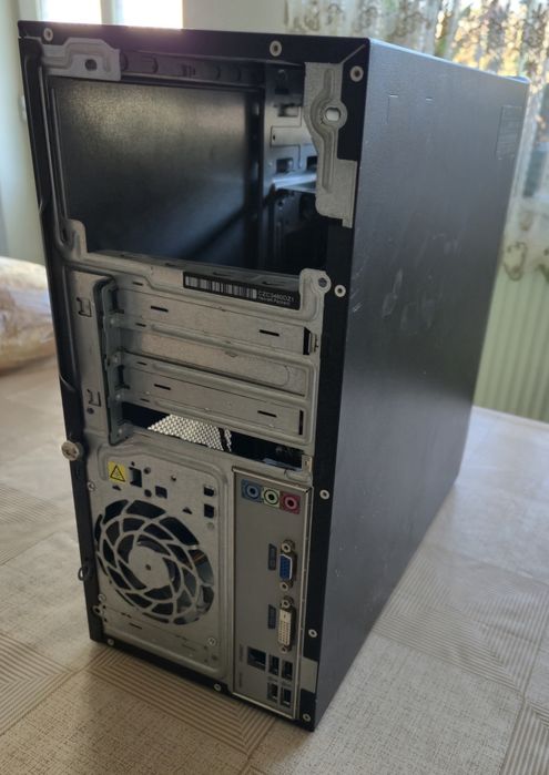 Carcasa cu I7 3770 + placa de baza + 16gb ddr3