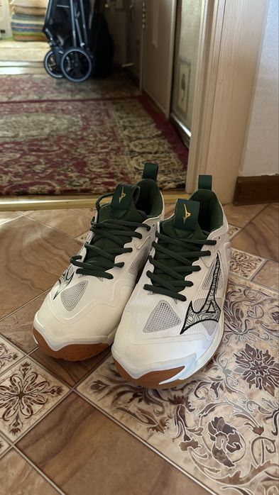 Mizuno Enerzy волейбол,баскетбол