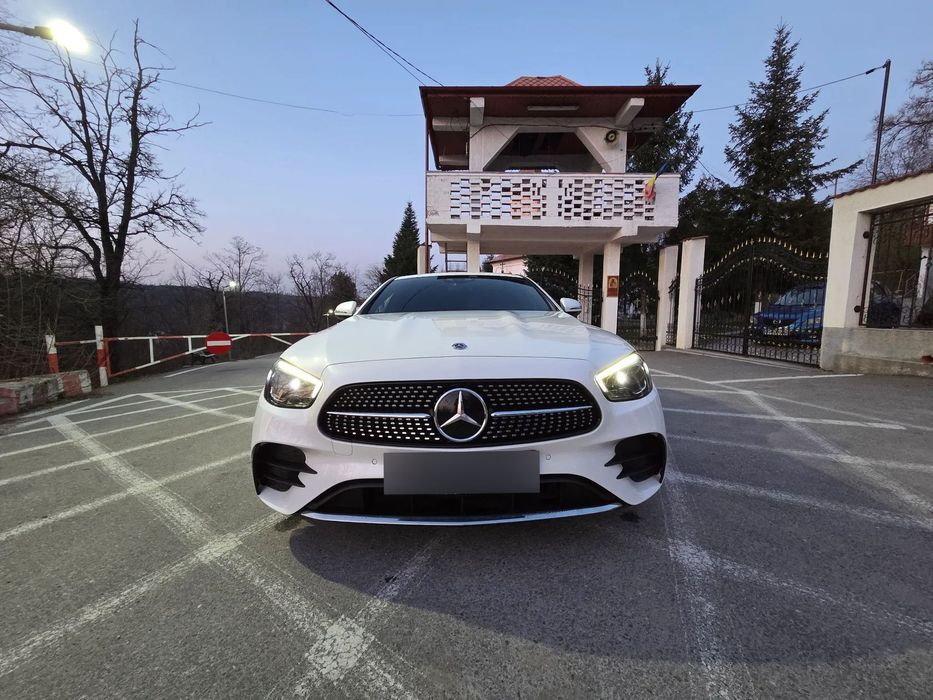 Mercedes-Benz E Mercedes-Benz E 200 Limousine 88.200 km, an 2020 – AMG Line, Full Opt