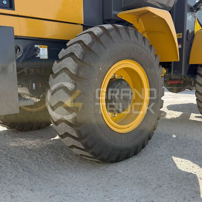 Погрузчик XCMG LW300FN