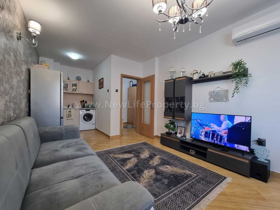 Продава се Двустаен апартамент в к.к. Слънчев бряг - 65 кв.м за 1324 €/кв.м - Снимка #5