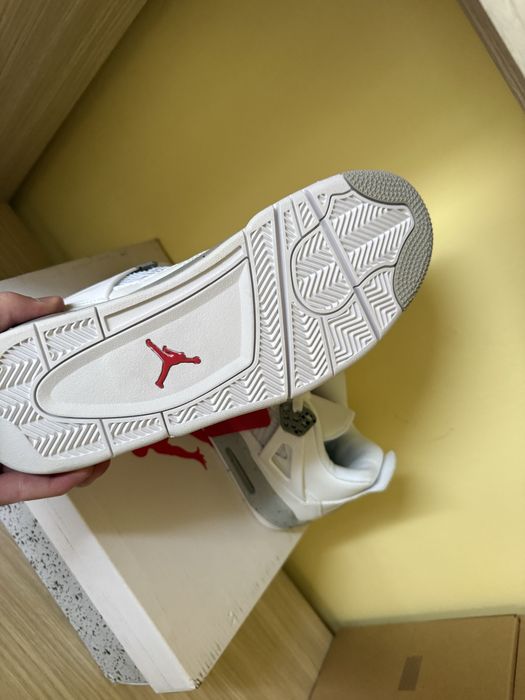 Jordan 4 Oreo marimea 38, 39, 40, 41, 42, 43