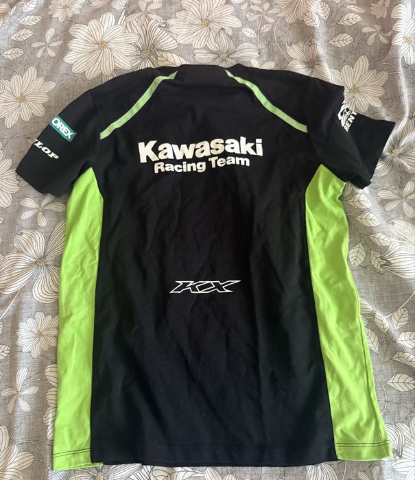 Рядка тениска на kawasaki