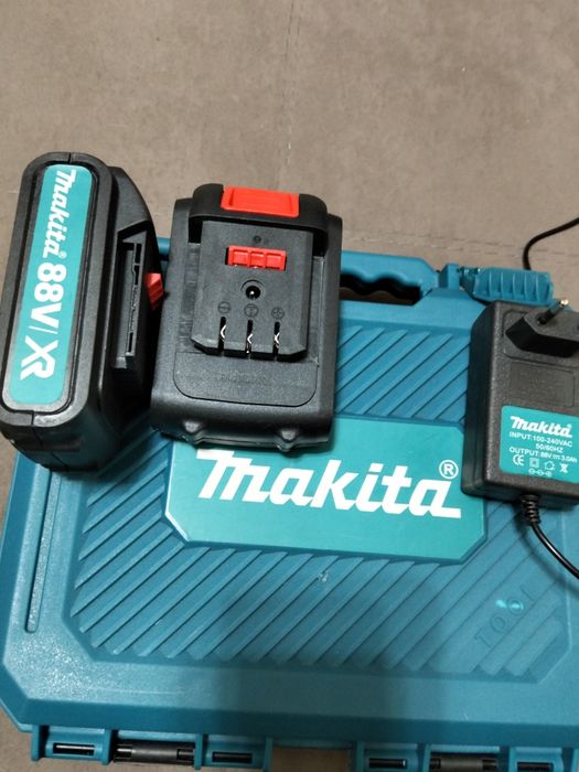 Зарядное устройство