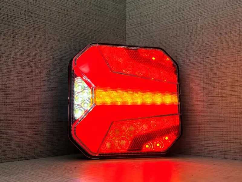 LED стопове DARK – комплект 2 броя с динамичен мигач, черен корпус