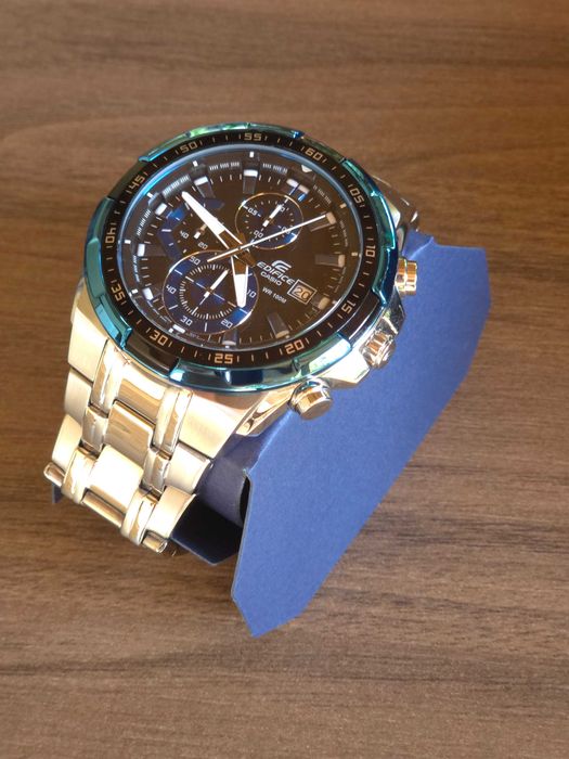 Часовник Casio Edifice EFR-539D-1A2VUEF