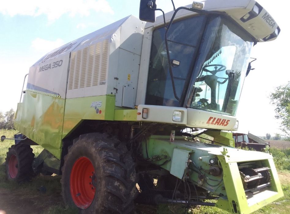 Комбайн Class Mega 350