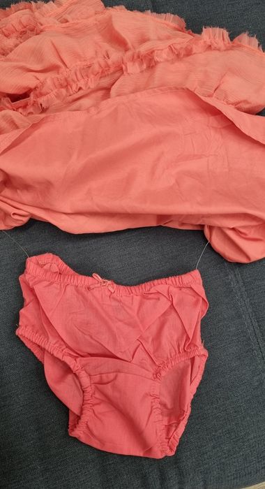 Продам детское платьe GAP