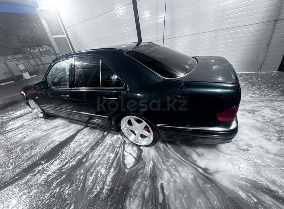 Мерседес бенз 320 авангард