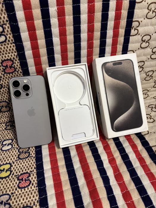 Продам Телефон Айфон 15 Pro 256Gb