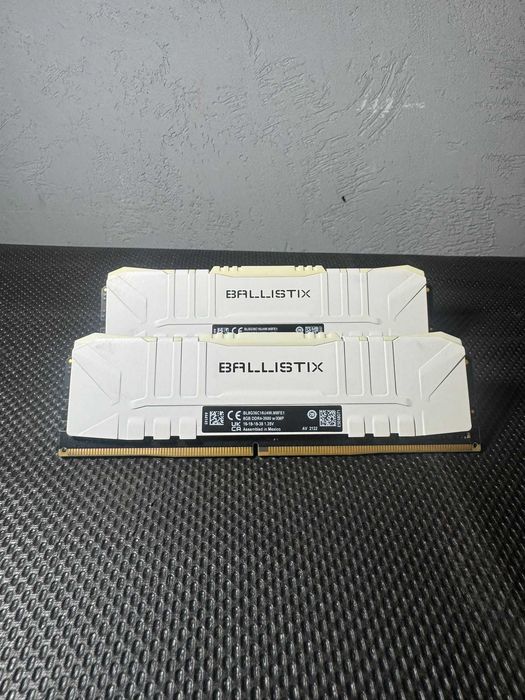 Memorie RAM Ballistix 16GB DDR4 3600MHz Non-ECC UDIMM Desktop