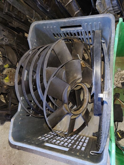 БМВ Ел. Перка виско управление електрическа охлаждаща Дифузьор BMW *