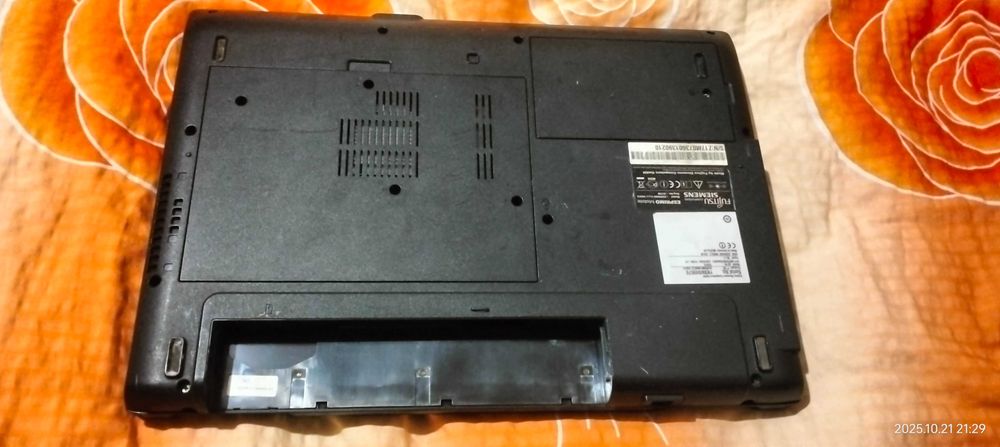 Ноутбук и два нетбука на запчасти