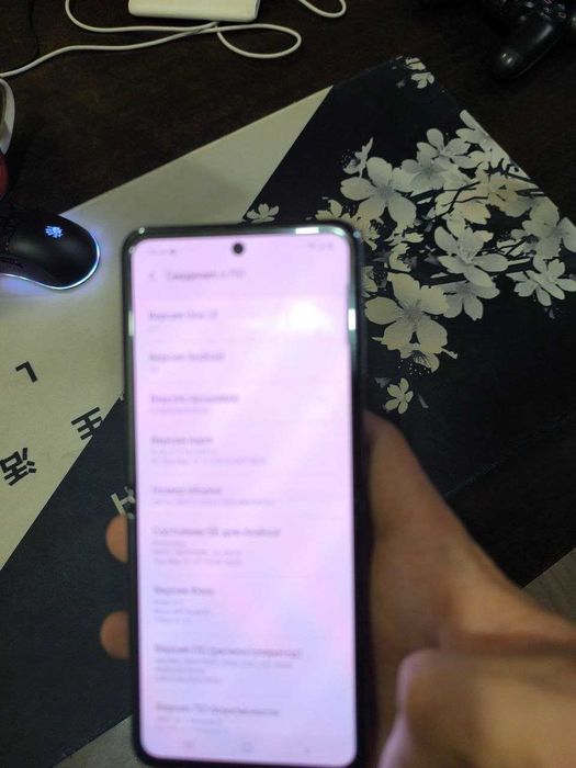 Samsung Galaxy Z Flip 256GB Mirror Purple оригинал привезён из Украины