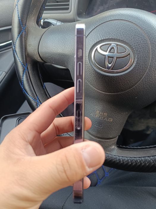 Продам обмен айфон  14 про макс 128