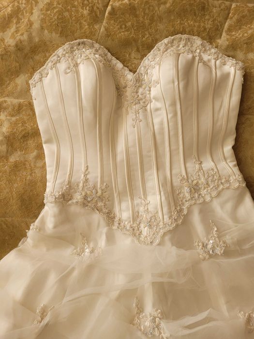 Платье свадебное