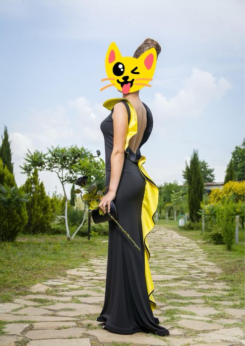 Черна рокля Radichev