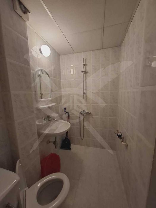 Дава се под наем Едностаен апартамент в Варна, Лятно кино Тракия - 30 кв.м за 325 € - Снимка #4