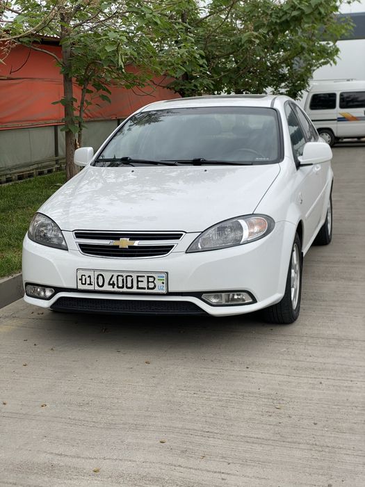 Lacetti Gentra Elegant plus 2021