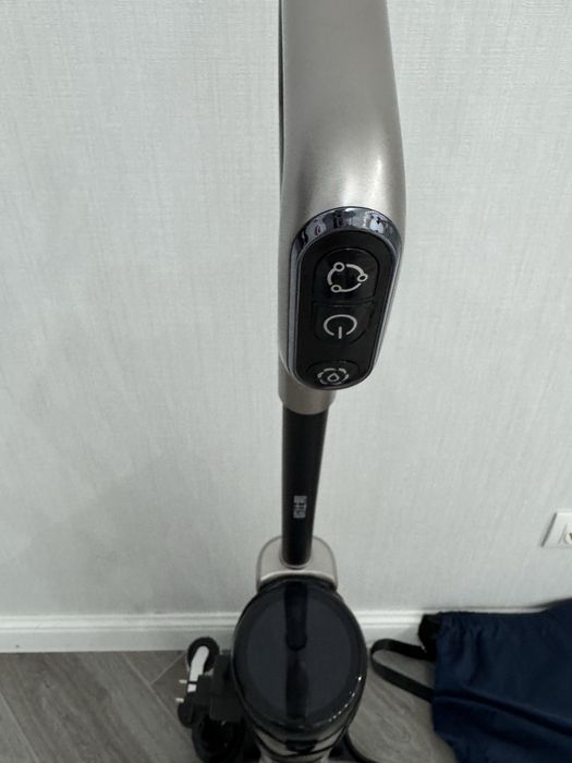 Продам моющий пылесос с самоочисткой