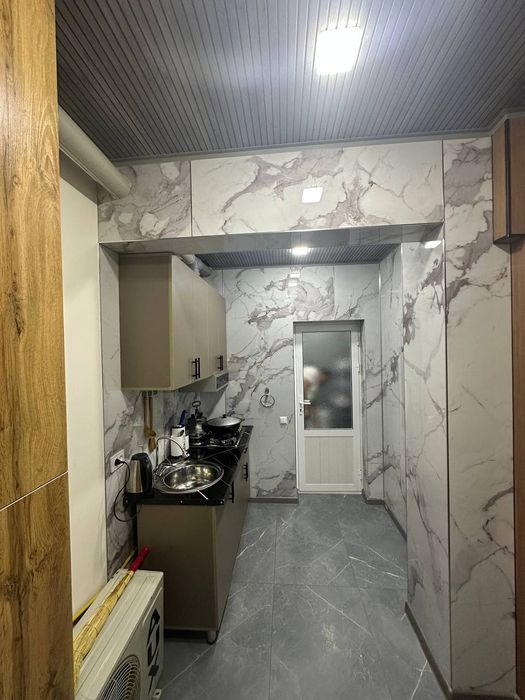 Карасу-6, 1/1/3 ориентир мечет, рынок Авайхон