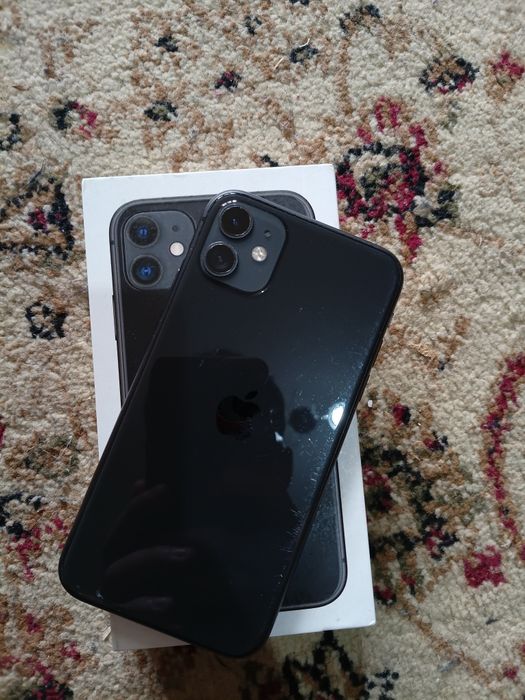 IPhone 11 64 gb в отличном состояние