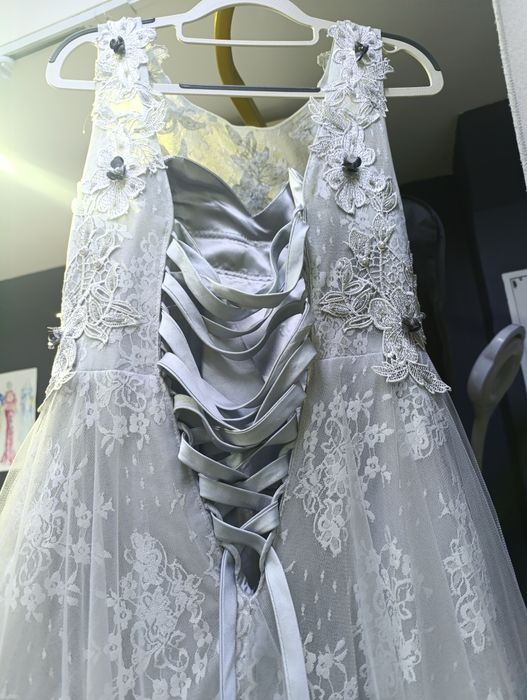 Продается платье