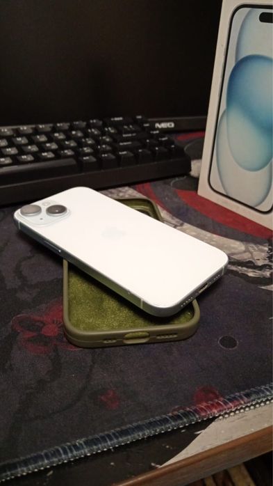 Продам iphone 15