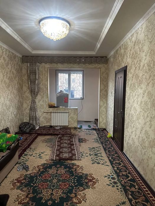 Куйлюк 2 массив, 2х комнатная 2й этаж. Мирабадский р-н.