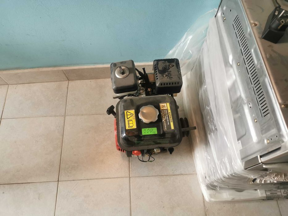 Двигател LAUNTOP LT200 Q1 /6.5к.с./