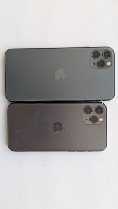 Продам два айфона