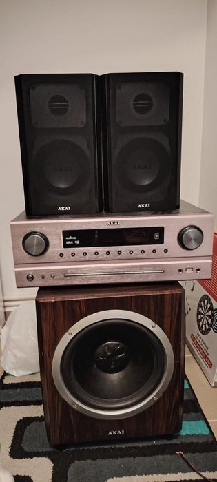 Vand sistem de boxe Akai