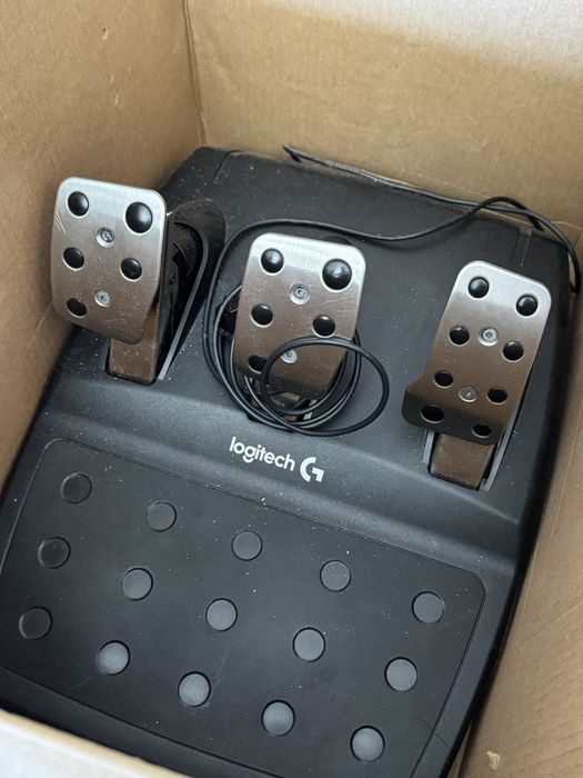 volan logitech g29