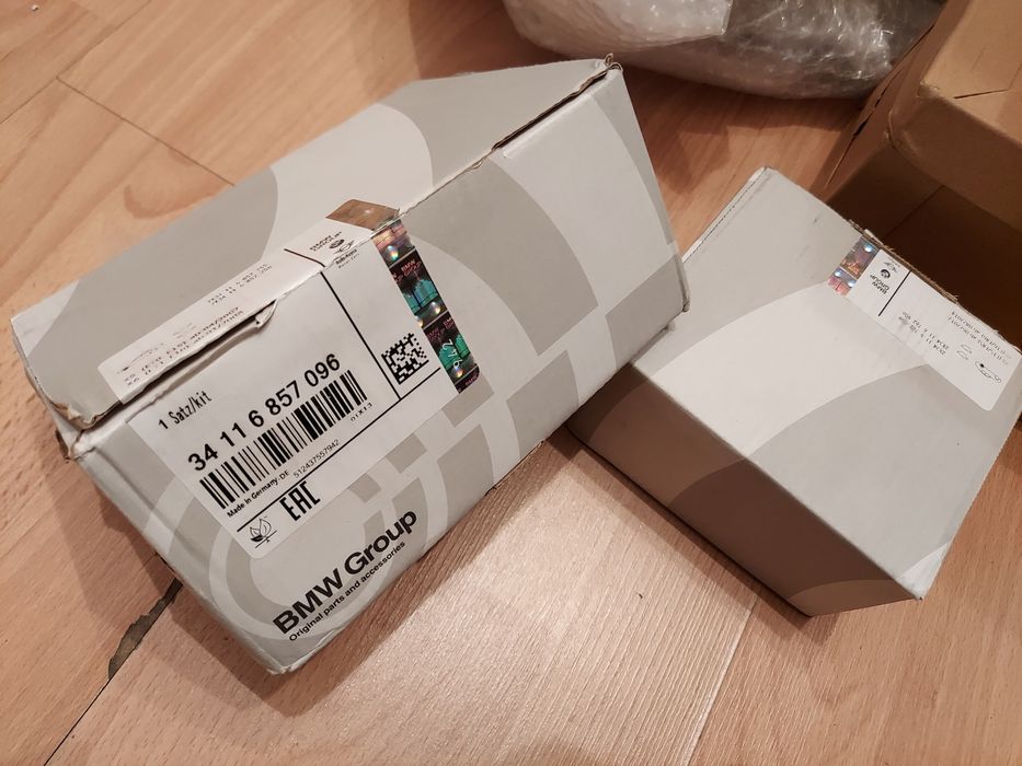 Колодки передние и задние в оригинале на бмв е70,е71,f16,f15,bmw X6,X5