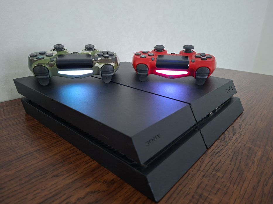 Sony PlayStation 4
