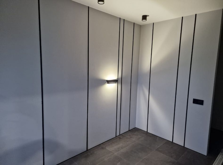 Укладка ламината и кафеля профессионально