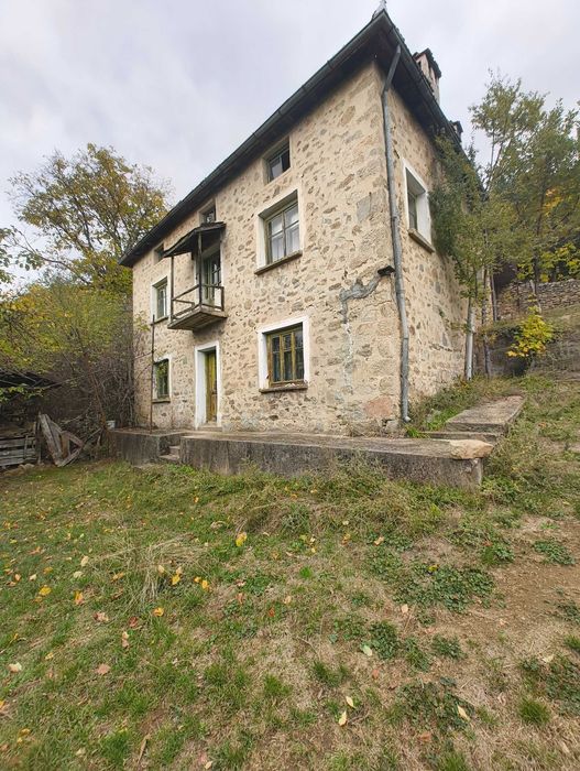 Продавам в Родопите Давидково