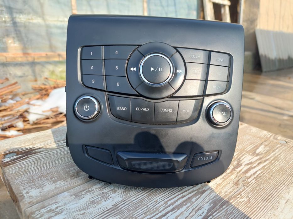 Панел управление магнитола  chevrolet orlando  . Шевроле орландо.